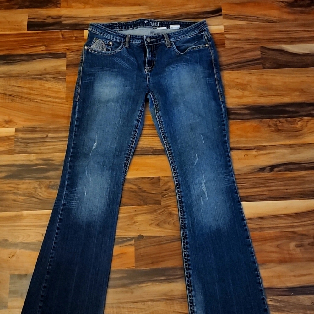 EUC Womens Cruel Girl Jeans